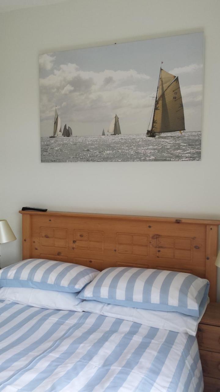 Gray'S Inn Cowes  Exterior photo